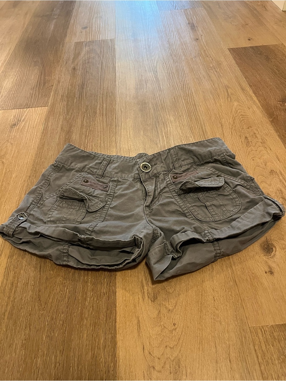 Billabong Low Waisted Cargo Shorts